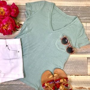NWT Mint Boyfriend Flowy-Tee